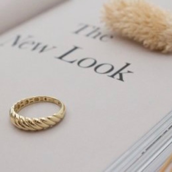 10K croissant ring - Picture 2 of 2